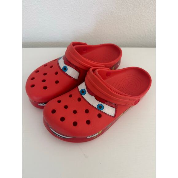 Cars Crocs Mens or Womens Lightning McQueen Disney Slide On Shoes Size 8 and 10 - Picture 7 of 9